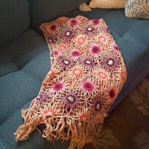 Vintage crocheted floral scarf